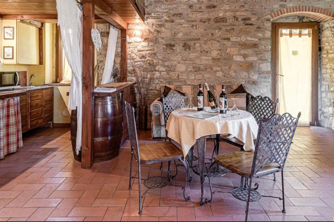 Country Resort Il Frassine Rignano Sull Arno Bagian luar foto